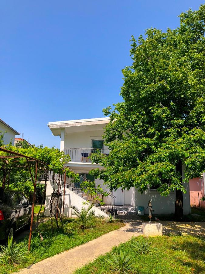 Renata Holiday Apartments Ulcinj Exterior photo